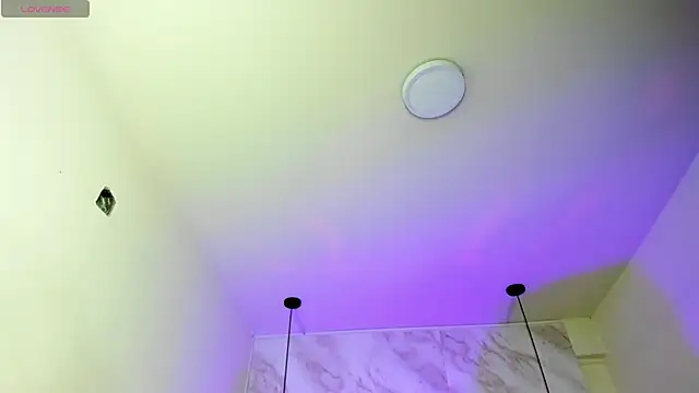 Luciifeer  online show from February 6, 2026, 6:48 pm