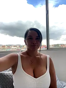 Snapshot of Nova_Gabriela chatting on October 28, 2025, 3:22 pm Nova Gabriela online show from October 28, 2025, 3:22 pm