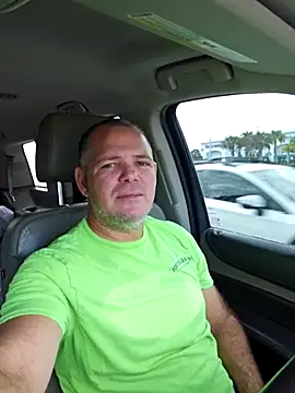 cubanitofeliz40 online show from February 12, 2026, 1:44 pm