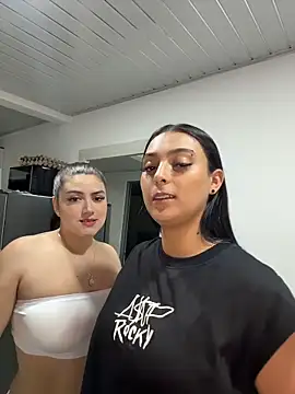 nicolexxaleja online show from March 12, 2026, 1:33 am