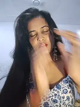 Snapshot of cute_radhikaa chatting on May 31, 2026, 9:37 am cute radhikaa online show from May 31, 2026, 9:37 am