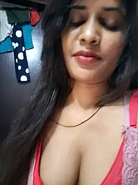 Snapshot of cute_radhikaa chatting on April 4, 2026, 5:58 am cute radhikaa online show from April 4, 2026, 5:58 am