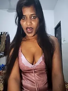Snapshot of cute_radhikaa chatting on November 4, 2025, 1:59 pm cute radhikaa online show from November 4, 2025, 1:59 pm