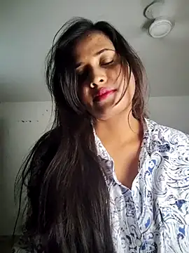 Snapshot of cute_radhikaa chatting on April 12, 2026, 9:01 am cute radhikaa online show from April 12, 2026, 9:01 am