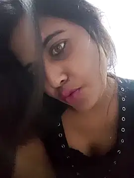 Snapshot of cute_radhikaa chatting on May 21, 2026, 7:06 am cute radhikaa online show from May 21, 2026, 7:06 am