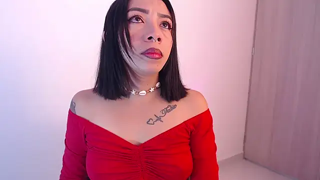 Snapshot of Andreiina_240 chatting on February 7, 2026, 8:06 pm Andreiina 240 online show from February 7, 2026, 8:06 pm