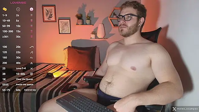 Snapshot of mateo_ocampo chatting on November 15, 2025, 8:35 pm mateo ocampo online show from November 15, 2025, 8:35 pm