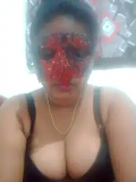 boosypussy online show from April 7, 2026, 5:04 pm