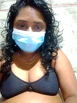 boosypussy online show from March 26, 2026, 2:15 pm