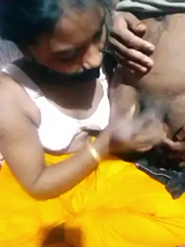 Snapshot of MONiSHA-moni-21 chatting on November 6, 2025, 7:18 pm MONiSHA-moni-21 online show from November 6, 2025, 7:18 pm