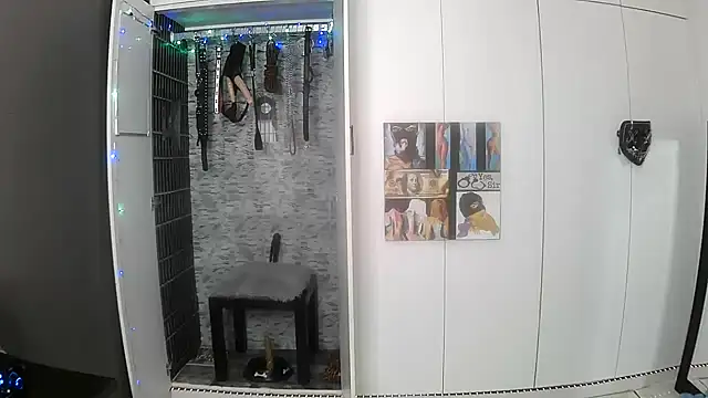 BaDSubMiss online show from April 21, 2026, 5:25 am