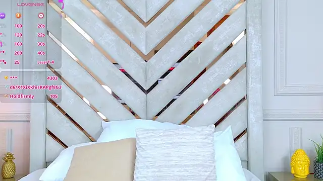 Snapshot of Agatha-Adams chatting on October 22, 2025, 2:27 pm Agatha-Adams online show from October 22, 2025, 2:27 pm