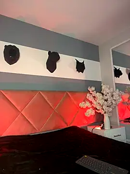 Snapshot of Bella_Williiams chatting on December 2, 2025, 12:18 pm Bella Williiams online show from December 2, 2025, 12:18 pm