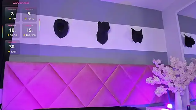 Snapshot of Bella_Williiams chatting on December 3, 2025, 12:15 pm Bella Williiams online show from December 3, 2025, 12:15 pm