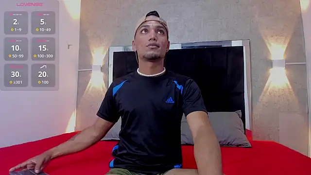 mateonick40 online show from November 16, 2025, 5:39 pm