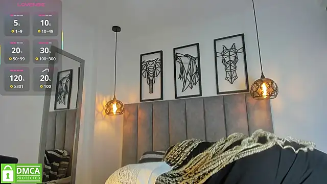 Gia Scott online show from November 23, 2025, 8:19 pm