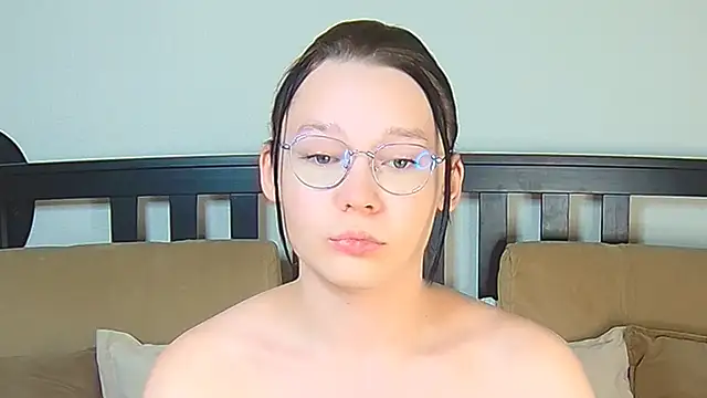 Snapshot of Derek_Carter chatting on December 1, 2025, 2:07 pm Derek Carter online show from December 1, 2025, 2:07 pm