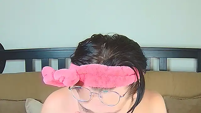 Snapshot of Derek_Carter chatting on November 21, 2025, 12:15 pm Derek Carter online show from November 21, 2025, 12:15 pm