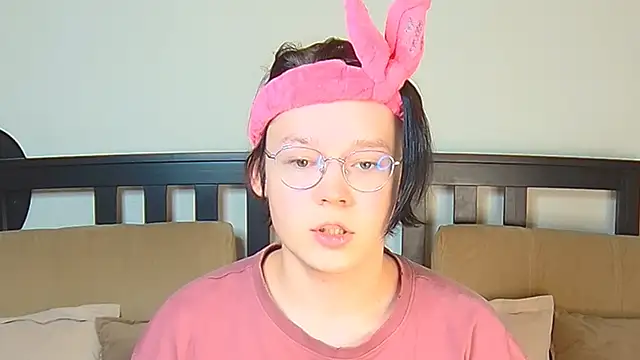 Snapshot of Derek_Carter chatting on November 28, 2025, 12:05 pm Derek Carter online show from November 28, 2025, 12:05 pm