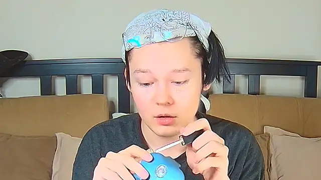 Snapshot of Derek_Carter chatting on October 25, 2025, 12:04 pm Derek Carter online show from October 25, 2025, 12:04 pm