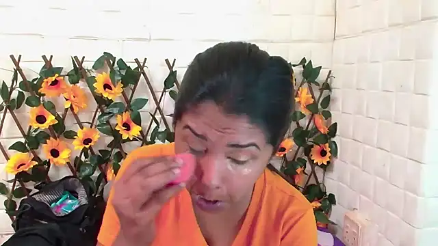 IndiaSexyStripper4u online show from December 5, 2025, 4:44 am