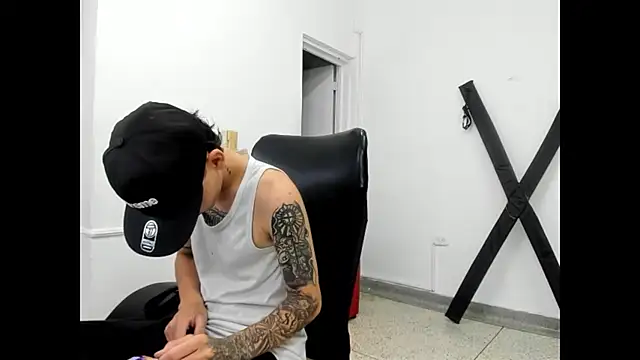 StraightBoy Nick online show from April 27, 2026, 7:56 pm