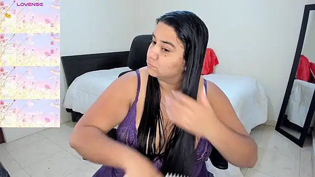 MariamCastiblanco online show from February 20, 2026, 10:12 pm