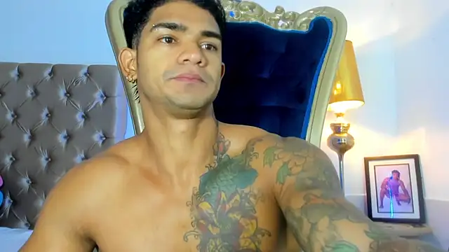 antonio  444 online show from October 10, 2025, 11:33 am