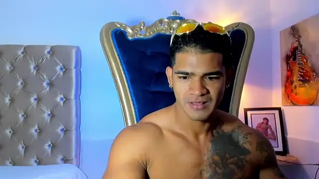 antonio  444 online show from February 22, 2026, 10:39 am