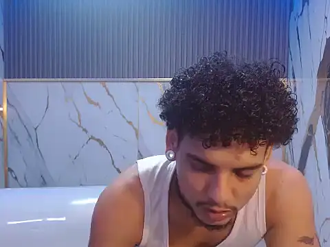 Xfire boy69 online show from February 8, 2026, 4:05 pm