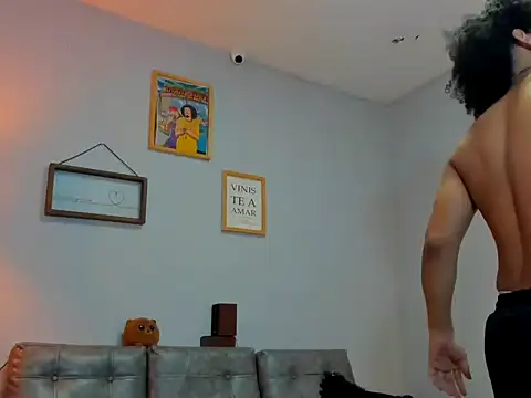 Snapshot of Xfire_boy69 chatting on November 8, 2025, 3:15 pm Xfire boy69 online show from November 8, 2025, 3:15 pm