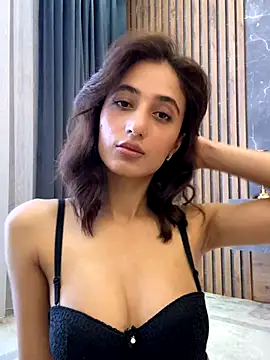 Snapshot of AriaXFlirt chatting on October 31, 2025, 8:22 am AriaXFlirt online show from October 31, 2025, 8:22 am