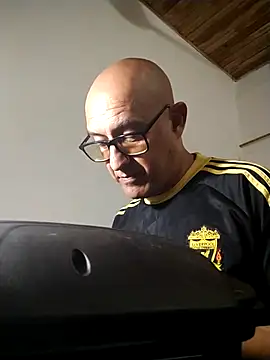 jorge406 online show from November 16, 2025, 9:30 pm