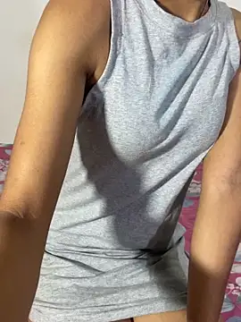 Snapshot of chandiqueen chatting on February 7, 2026, 8:33 am chandiqueen online show from February 7, 2026, 8:33 am