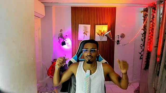 Darwin mayo online show from October 29, 2025, 5:34 pm