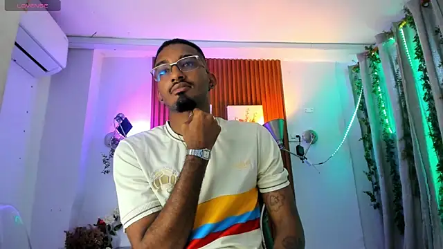 Darwin mayo online show from November 20, 2025, 5:57 pm