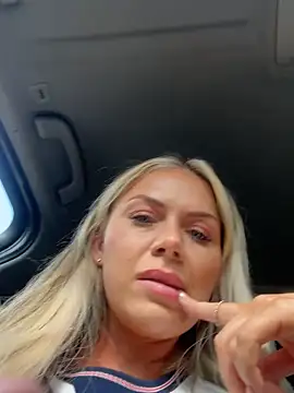 goddessbarbiexo online show from June 18, 2026, 7:40 am