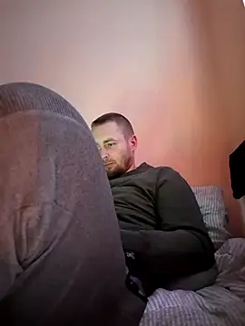 Vladyslav30 online show from February 21, 2026, 11:40 pm