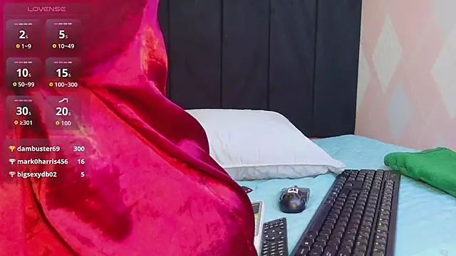 MySugarmoomy online show from April 22, 2026, 2:29 am