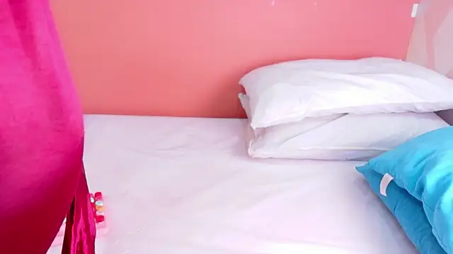 MySugarmoomy online show from November 24, 2025, 12:10 am