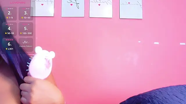 MySugarmoomy online show from December 3, 2025, 3:07 am