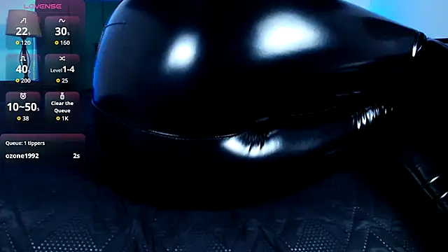 Snapshot of Alisse_Moore chatting on October 4, 2025, 12:39 pm Alisse Moore online show from October 4, 2025, 12:39 pm