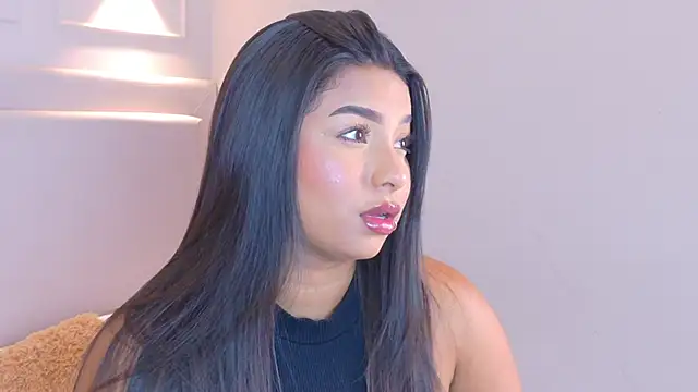 LanaRozz online show from March 22, 2026, 1:34 pm