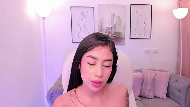 miranda crawfor online show from March 27, 2026, 3:04 am