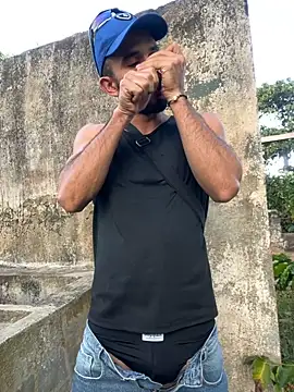 Jacksonfranco online show from October 22, 2025, 9:57 pm