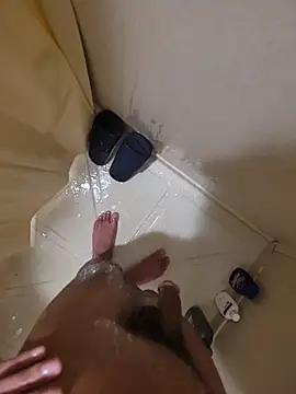 Snapshot of catluvr999 chatting on February 25, 2026, 3:18 am catluvr999 online show from February 25, 2026, 3:18 am