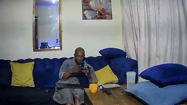 Snapshot of SHORTGUN_STALLION chatting on March 10, 2026, 12:25 am SHORTGUN STALLION online show from March 10, 2026, 12:25 am