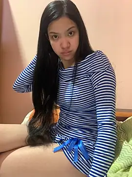 ashleyy20 online show from July 17, 2026, 2:47 pm