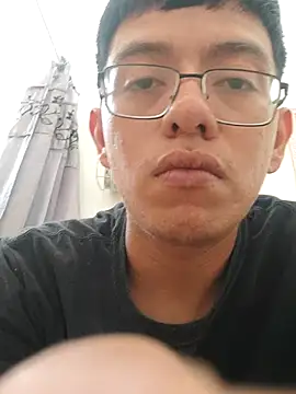 Snapshot of ELI_TICANTE chatting on September 20, 2025, 8:36 pm ELI TICANTE online show from September 20, 2025, 8:36 pm