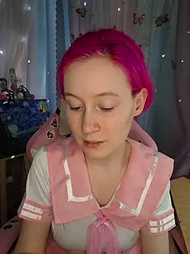 Fuzzy Unicorn online show from April 17, 2026, 10:18 am